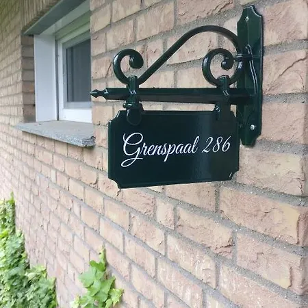 Grenspaal 286 3* Hillensberg