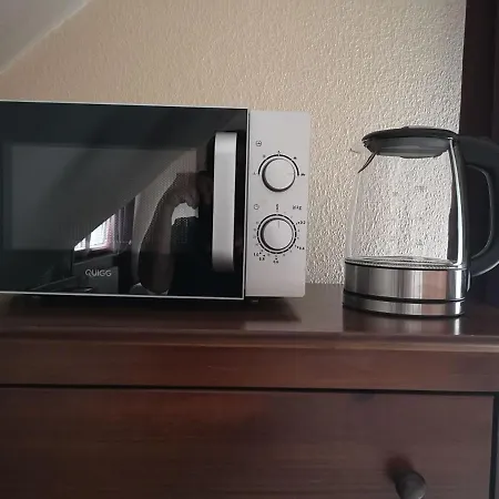 Bed & Breakfast Grenspaal 286