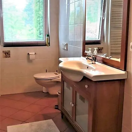 Bed & Breakfast Grenspaal 286 Hillensberg
